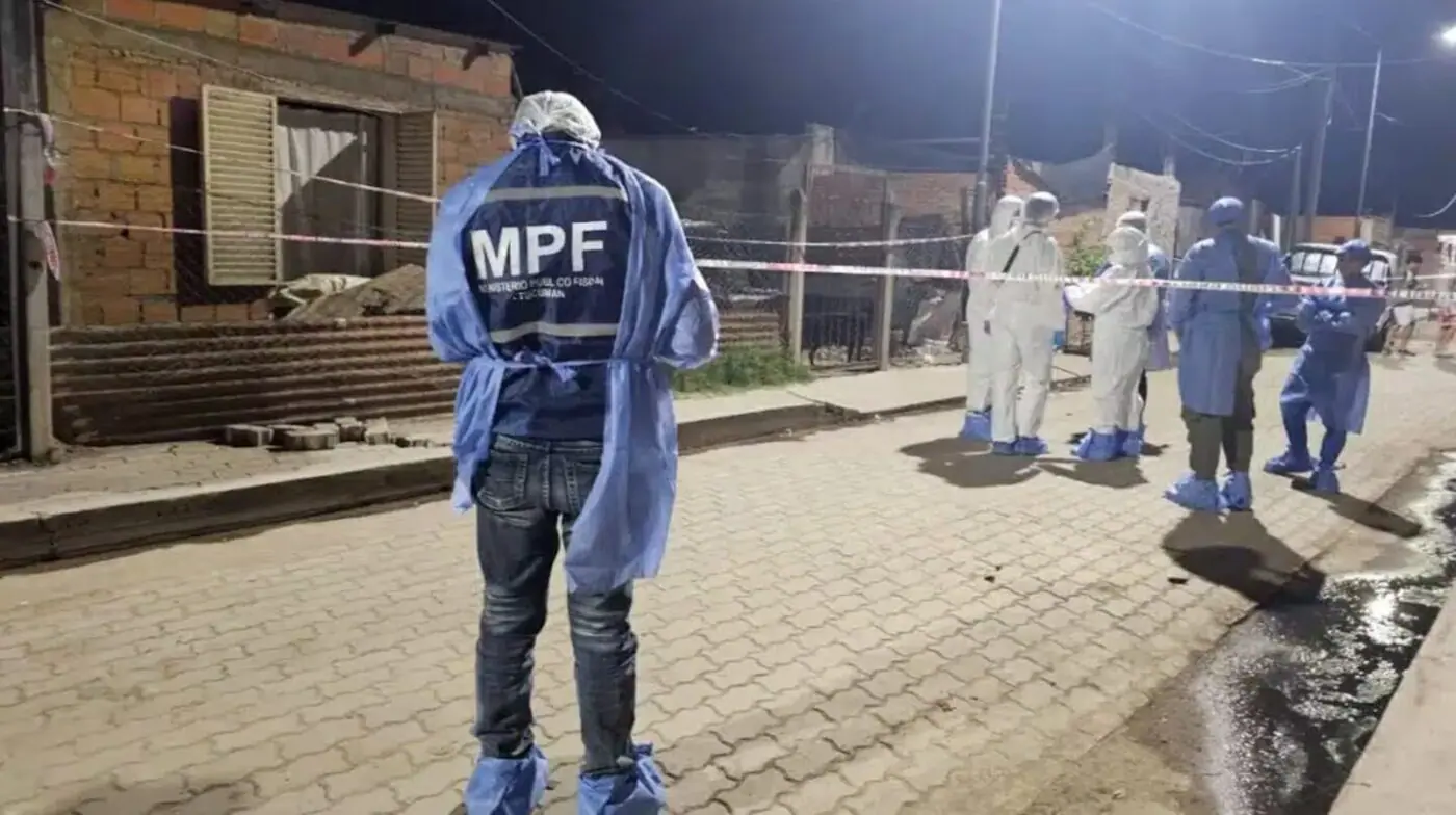 Una joven discutió con su hermano por un televisor y lo mató a puñaladas en el pecho