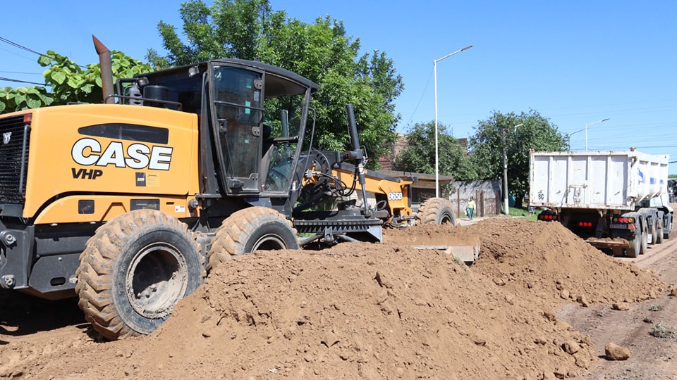 La Municipalidad de Barranqueras realizó trabajos de mantenimiento en las calles de la ciudad