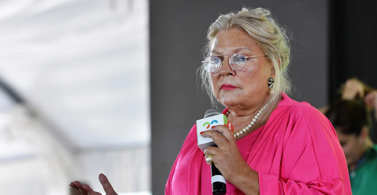 Carrió advirtió que «se lo están tragando a Macri» y tildó de «roedor» a Milei