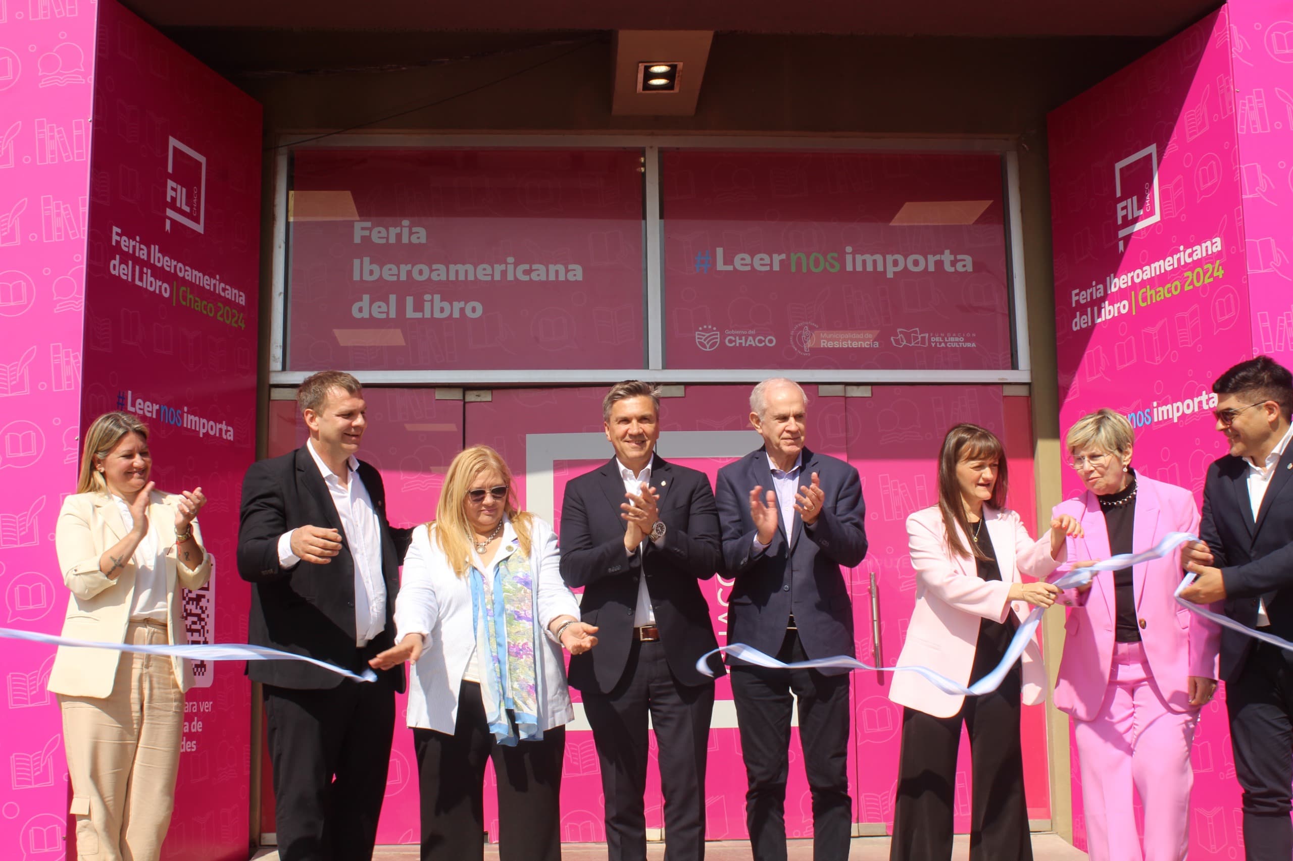 En la inauguración de la FIL 2024, el Intendente de Resistencia reflexionó «tenemos que volver al libro»