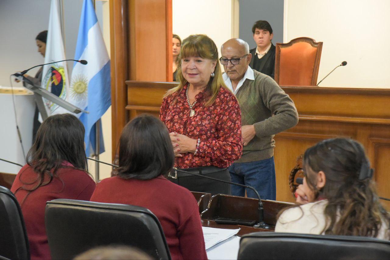 Los diputados Galeano y Gyoker brindaron una charla informativa a estudiantes de General San Martín