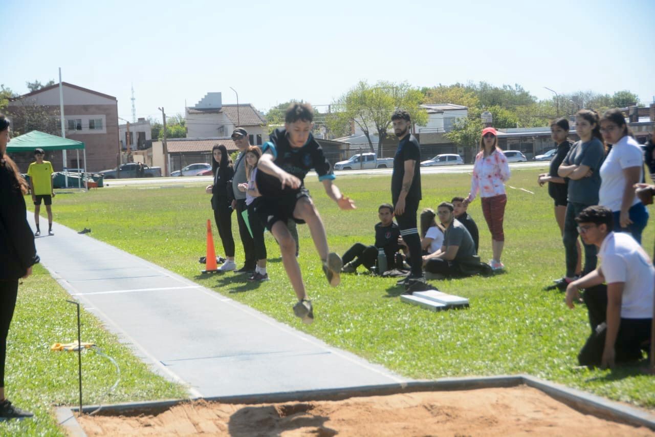 Comenzó la instancia provincial intercolegial que hoy congregó a más de 200 estudiantes de escuelas secundarias 