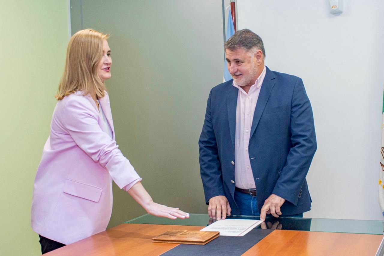 Elina Nicoloff juró hoy al frente de la Subsecretaría de Justicia