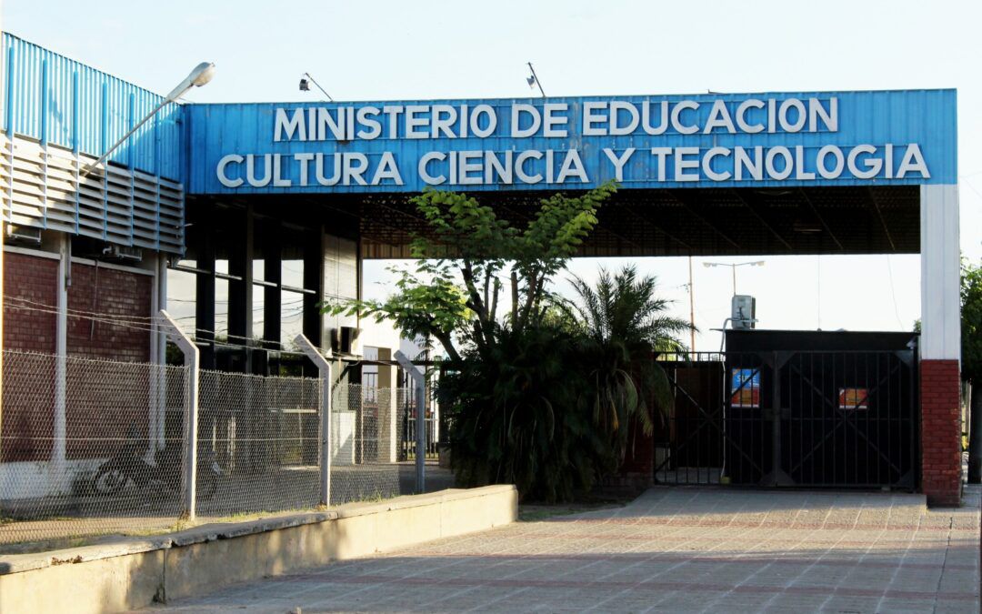 Por resolución del Ministerio de Educación se reanudan los concursos docentes