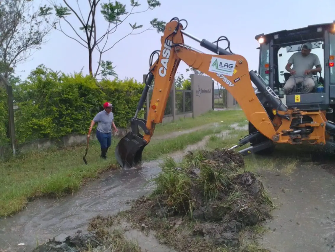 Tormenta en Resistencia: el municipio intervino en casos puntuales y mantiene el alerta