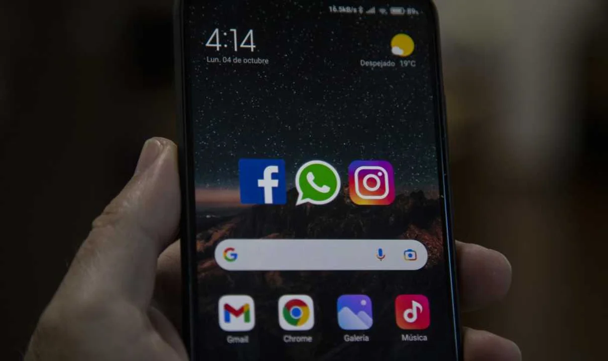 Australia: los menores de 16 años no podrán acceder a las redes sociales