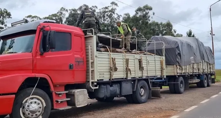 Corrientes: Interceptaron un camión que trasladaba cobre, bronce y aluminio valuados en más de 177 millones de pesos