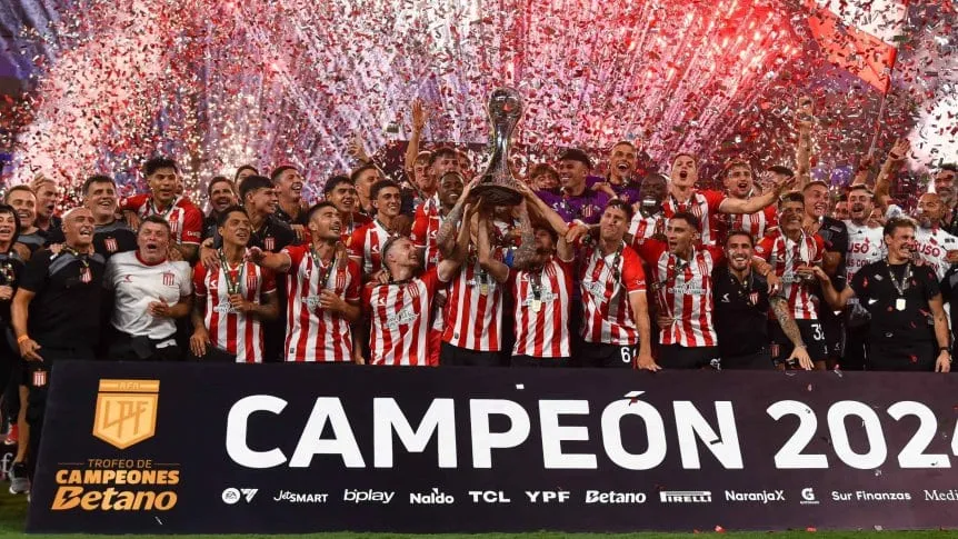 Estudiantes vapuleó a Vélez en Santiago del Estero y alzó el Trofeo de Campeones