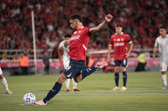 Independiente derrotó a Atlético Tucumán y aseguró la clasificación a la Copa Sudamericana 2025