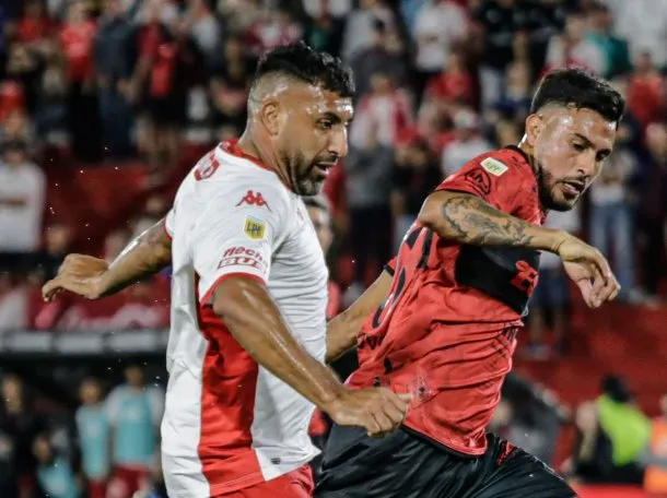 Wanchope Ábila le puso picante a la definición de la Liga Profesional: «Ya nadie llora…»