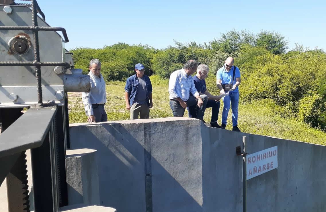 Cuenca Guaycurú-Iné: el Gobierno Provincial lanzó un plan de reactivación del sistema de manejo productivo del agua
