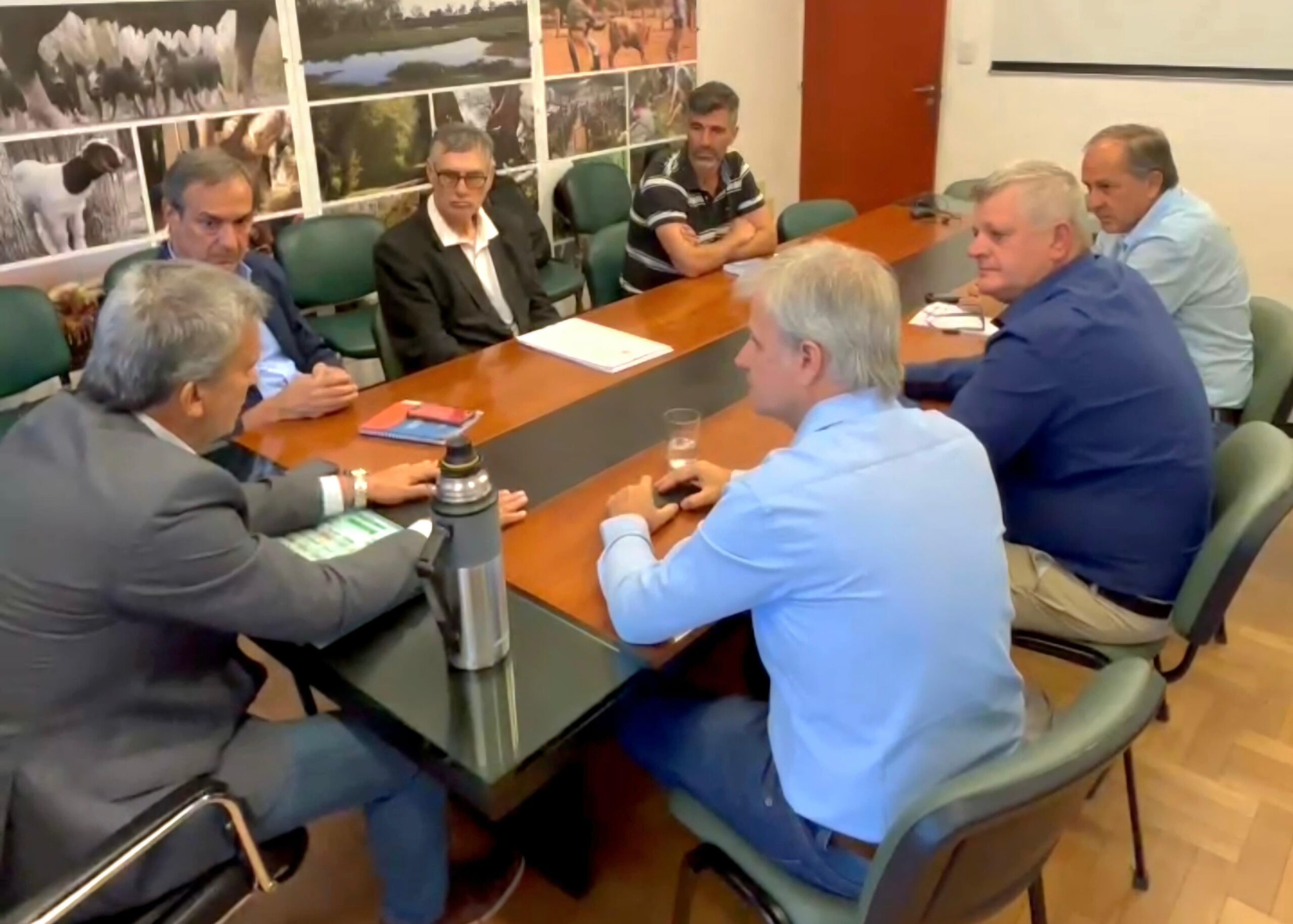 El Gobierno de la Provincia trabaja para potenciar el cultivo del algodón y el desarrollo productivo