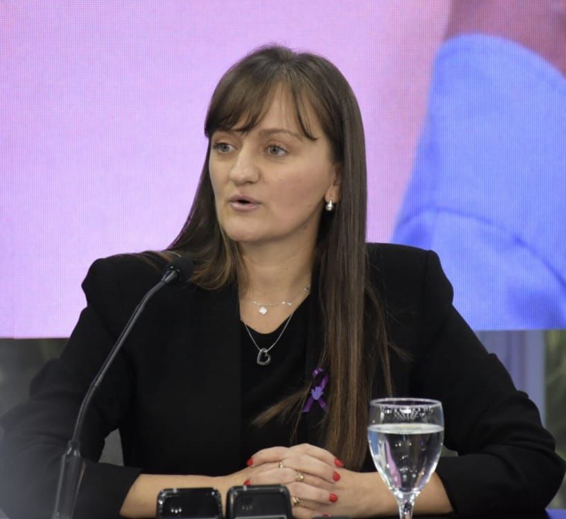 Schneider destacó a la UNNE como símbolo de progreso y compromiso con la educación pública