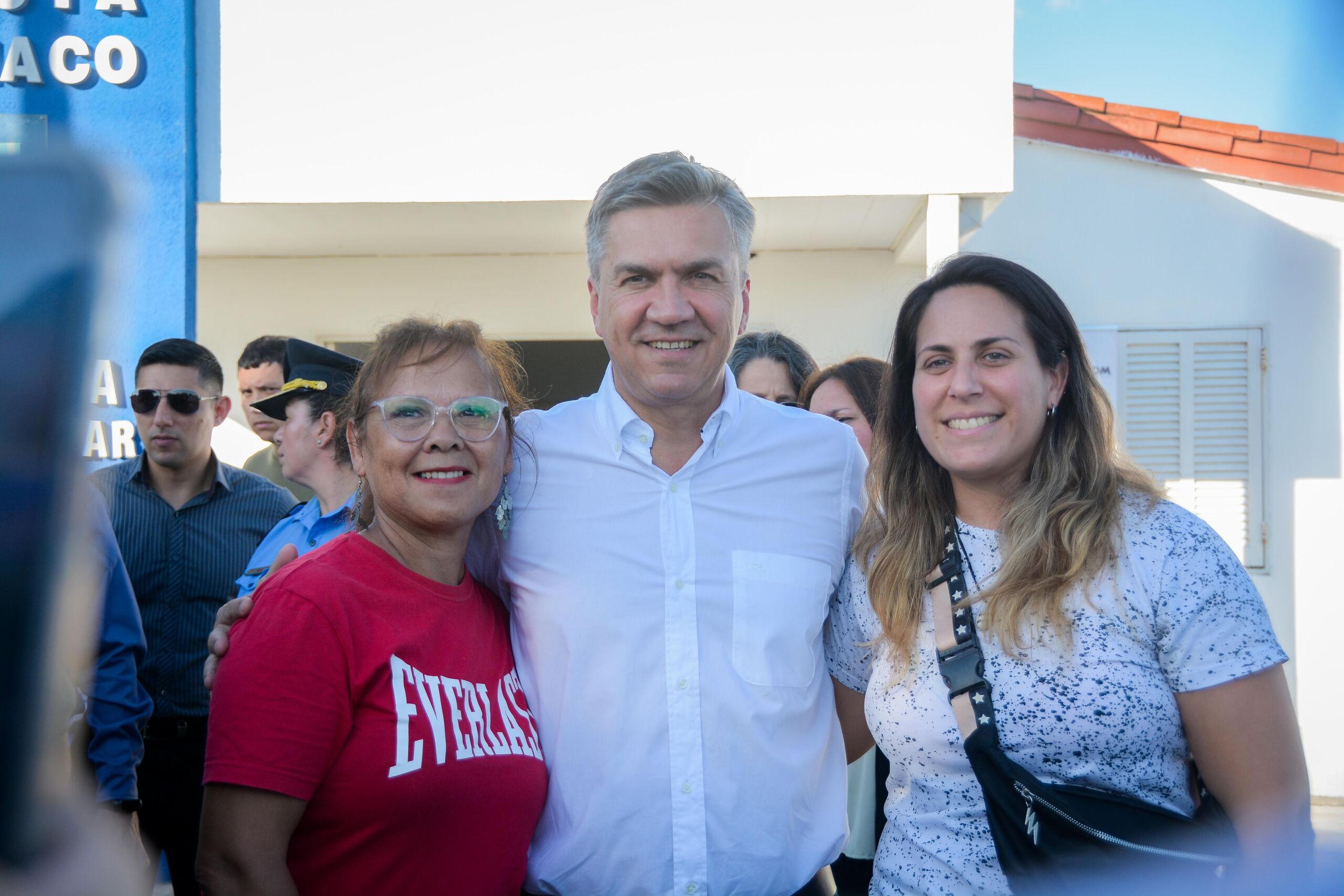Aniversario 137° de Colonia Popular: el Gobernador Zdero inauguró un nuevo centro de monitoreo
