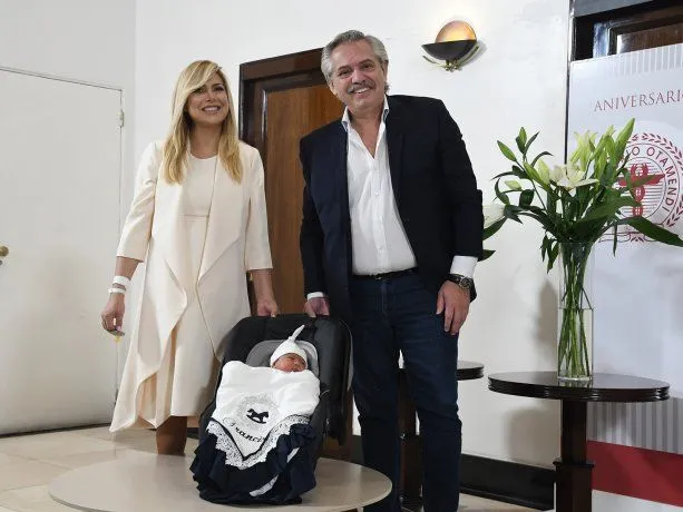 Alberto Fernández pidió la restitución inmediata de su hijo Francisco