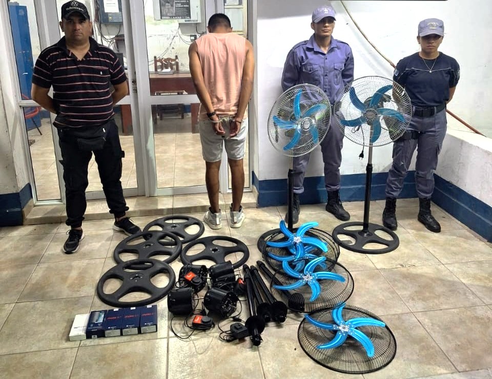La Policía recuperó varios electrodomésticos sustraídos de un comercio
