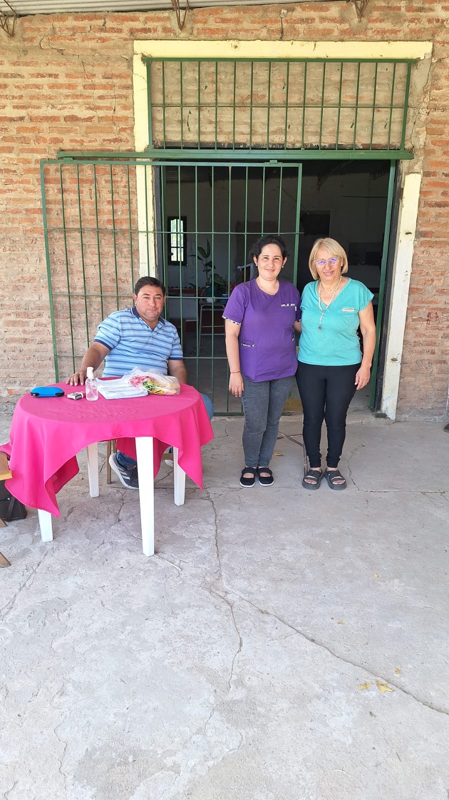 La Municipalidad instaló su colectivo sanitario en el barrio San Antonio