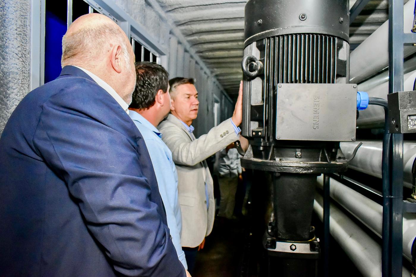 El Gobernador Zdero inauguró la Planta de Ósmosis Inversa en Coronel Du Graty