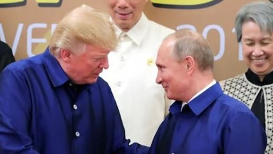 Putin habló con Trump y lo invitó a visitar Moscú