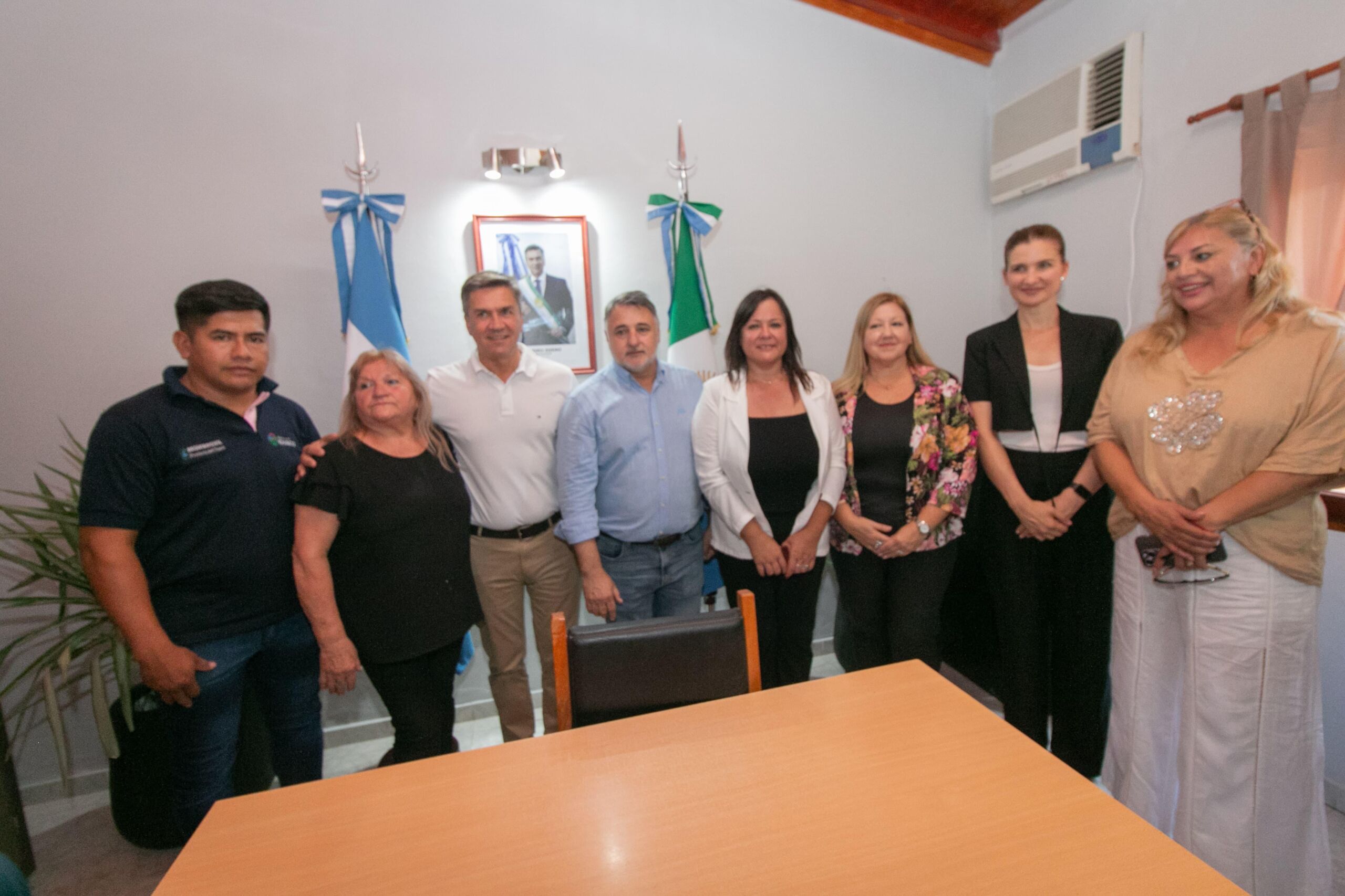 Tres Isletas: el Gobernador Zdero inauguró la refacción integral del Registro Civil