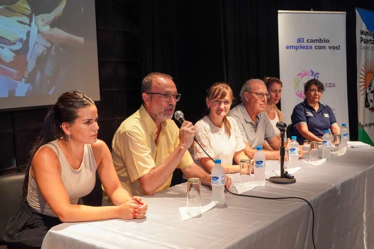 La vicegobernadora Schneider encabezó la presentación del programa fortaleza en Puerto Tirol