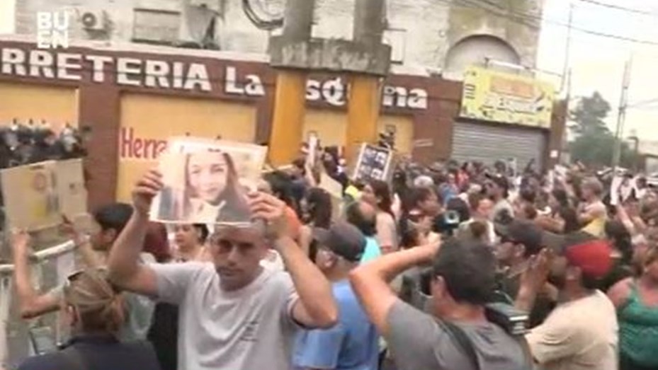 Vecinos marcharon para pedir justicia por Josué y Paloma