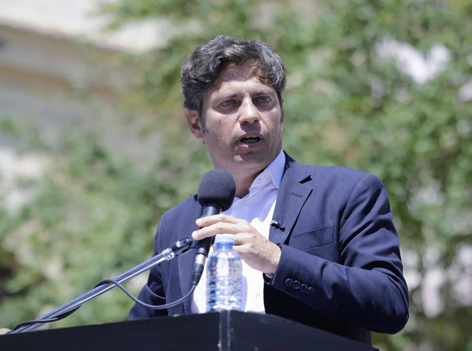 «Estamos coordinando esfuerzos con el Gobierno nacional», dijo Kicillof sobre el temporal en Bahía Blanca