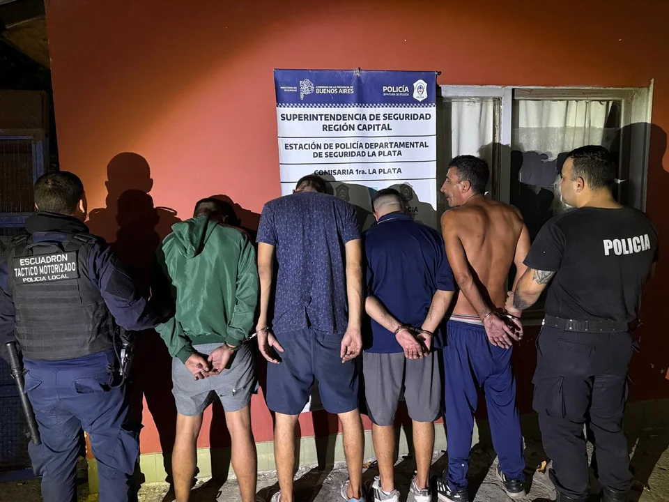 «Trapitos» en situación de calle atacaron a dos vecinos de La Plata