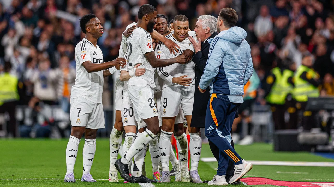Remontada y victoria del Real Madrid con doblete de Mbappé