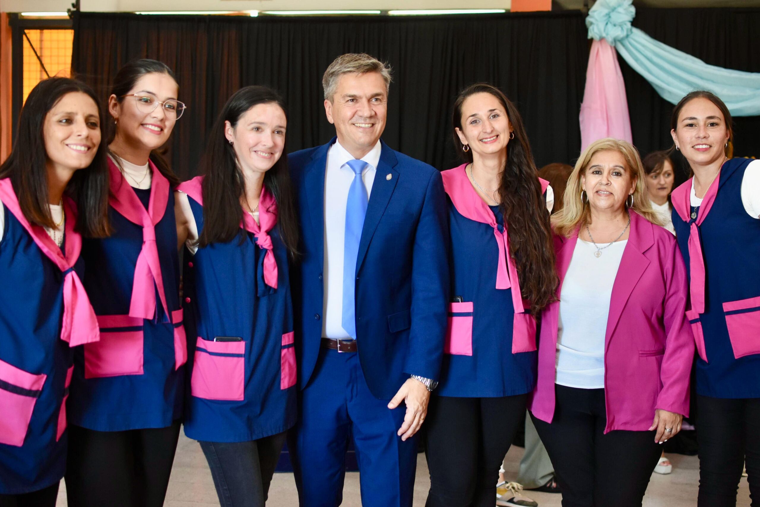 Charata: el Gobernador Zdero acompañó la imposición del nombre de “Miguel Ángel Tejedor” al jardín de infantes Nº 197