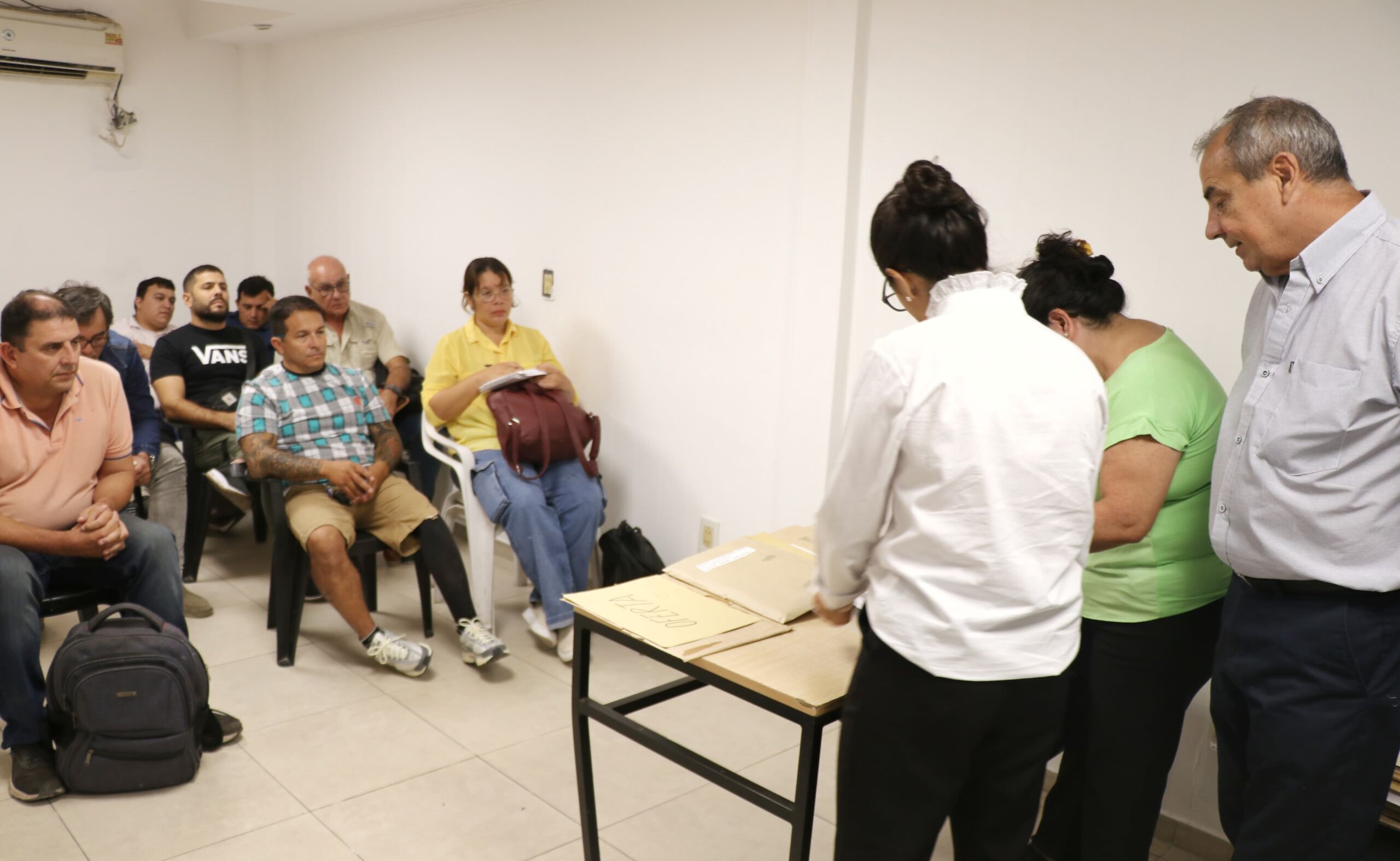 Resistencia alquilará nuevos camiones y otras maquinarias para reforzar los servicios 