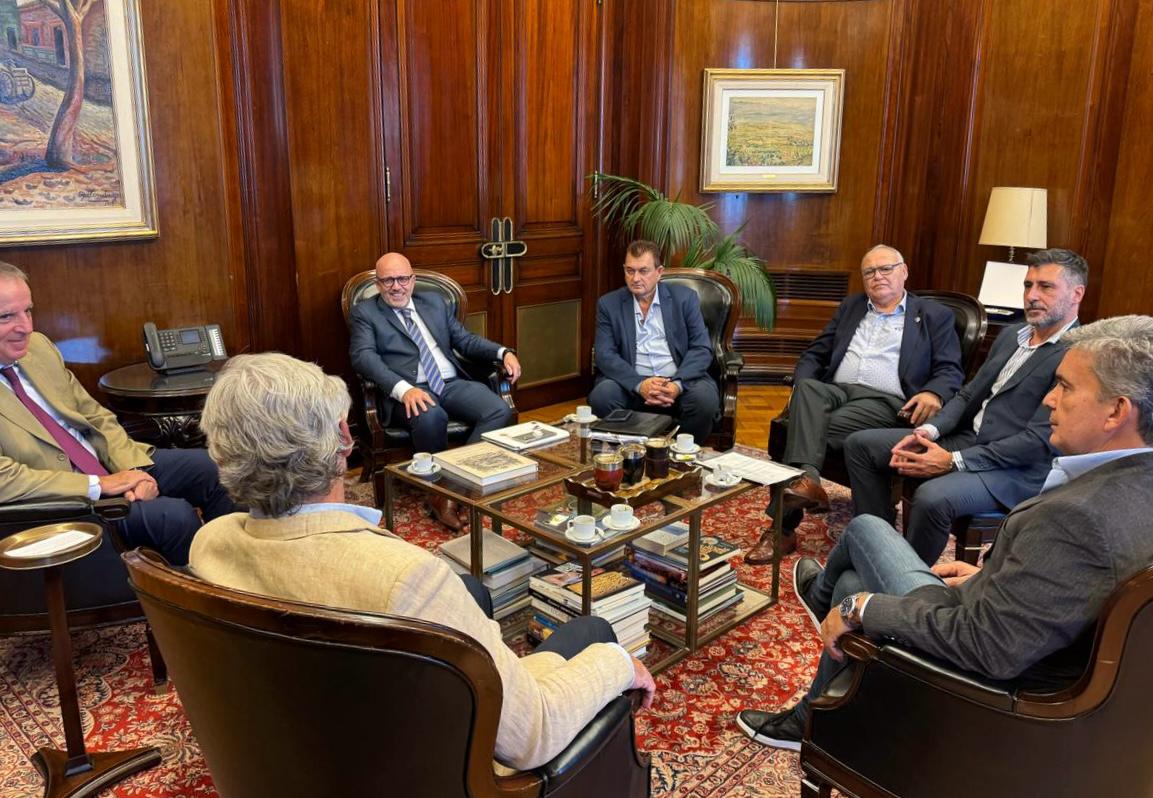 Bs. As: el Gobierno del Chaco avanza en gestiones ante la Nación por la emergencia agropecuaria