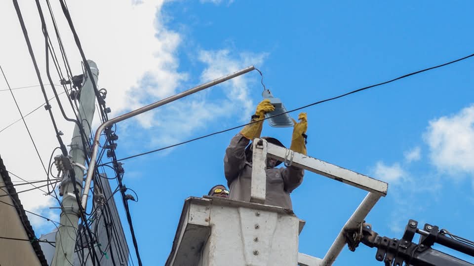 Barranqueras avanza con el plan de modernización del alumbrado público