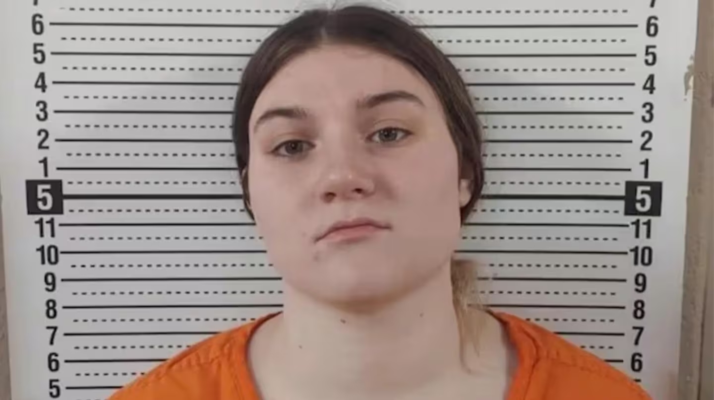 Una mujer dejó sin comida a su bebé por 43 horas y lo mató: la aberrante justificación que le dio a la policía