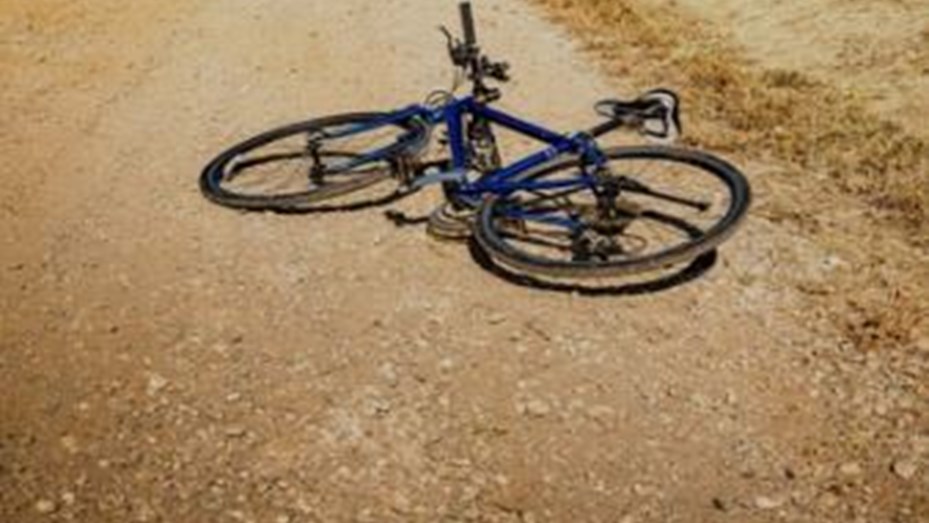Se clavó el manubrio de la bicicleta en el estómago y murió en Córdoba