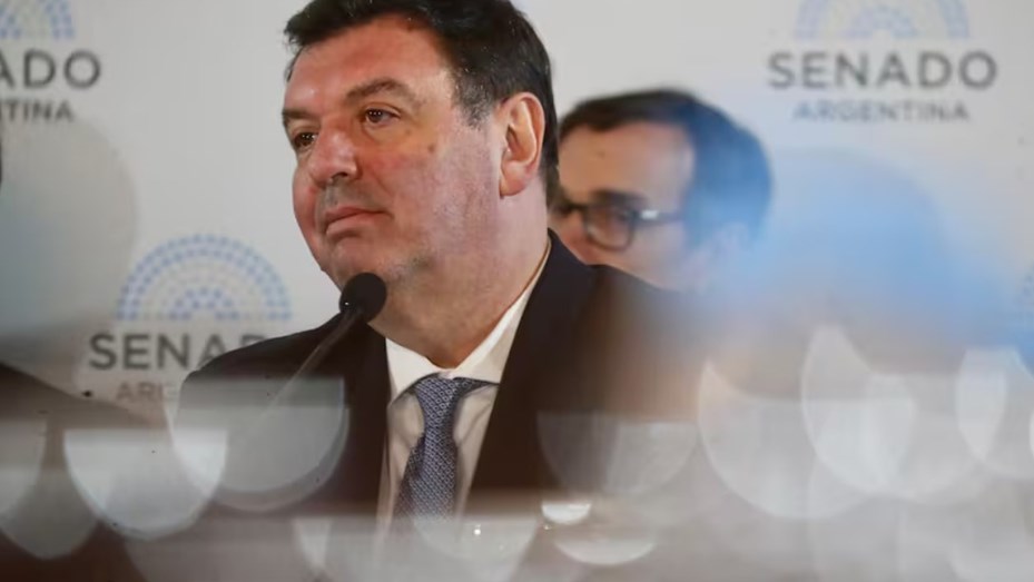 Desconcierto en el Gobierno tras el rechazo de la Corte e incertidumbre por el futuro de Lijo