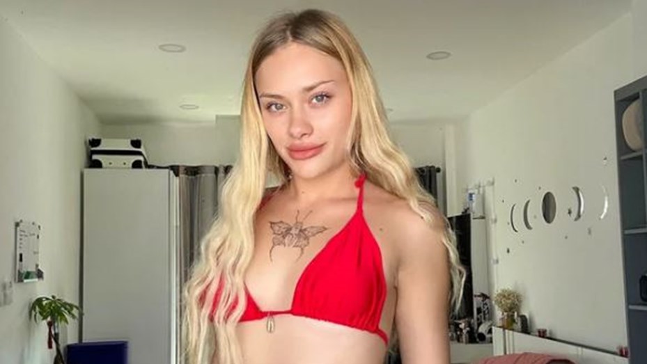 Modelo ucraniana de OnlyFans apareció en una ruta de Dubai con la columna y los miembros inferiores fracturados