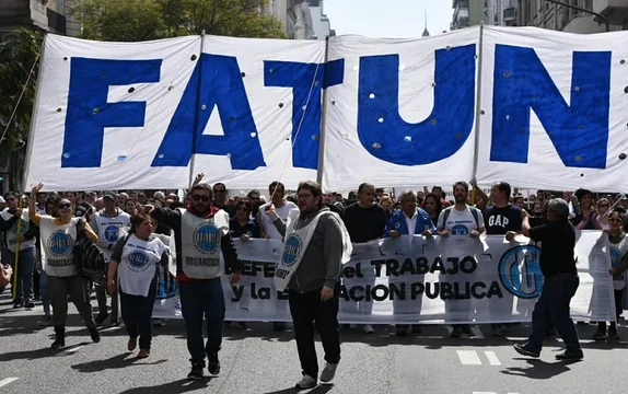 Los trabajadores no docentes universitarios se adherirán al paro general de la CGT