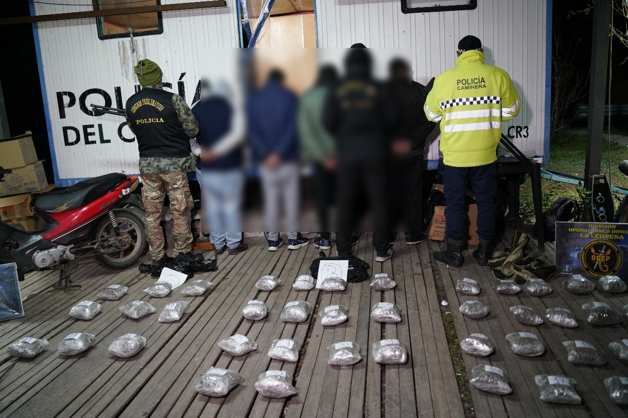 En operativo en conjunto sobre Ruta 11: detienen a cuatro personas y secuestran más de 22 kilos de marihuana