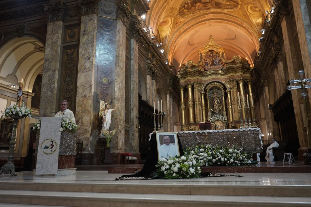Refuerzan la seguridad en lugares vinculados al papa Francisco