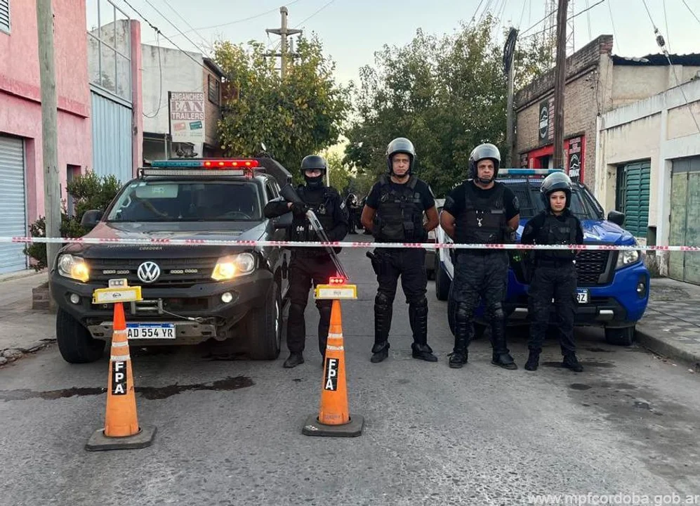 Desbarataron una organización narco con más de $318 millones en drogas y bienes: siete detenidos