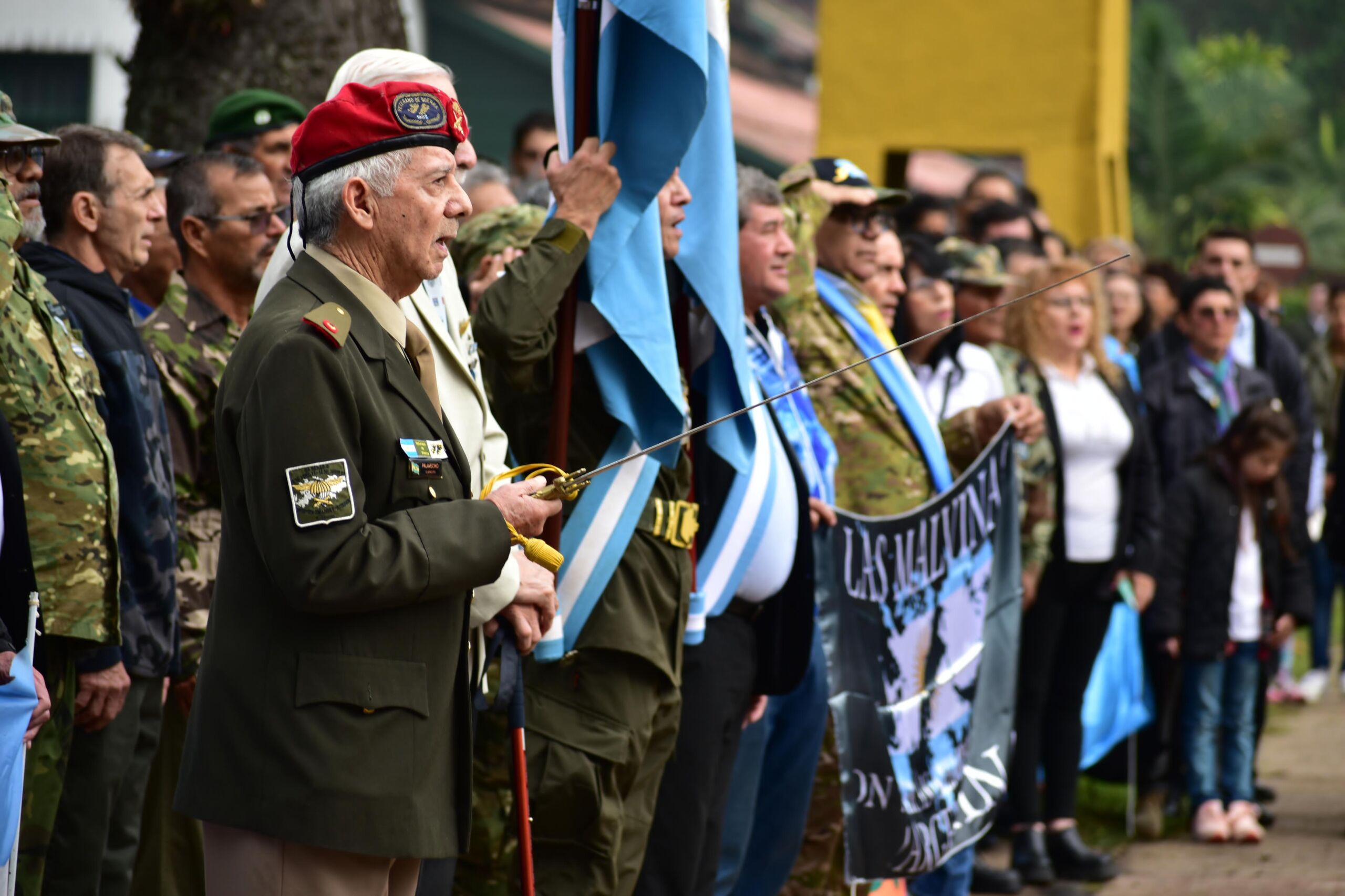 2 de Abril: el Gobernador Zdero encabezó el acto central a 43 años de la gesta del Atlántico Sur