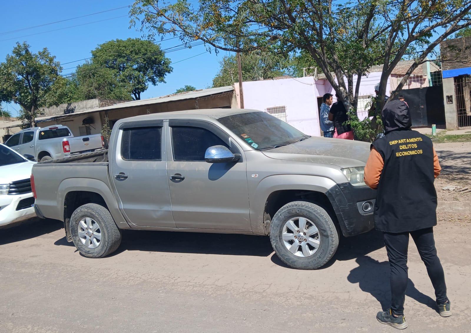 Lavado de activos: otra camioneta secuestrada a conocido referente social