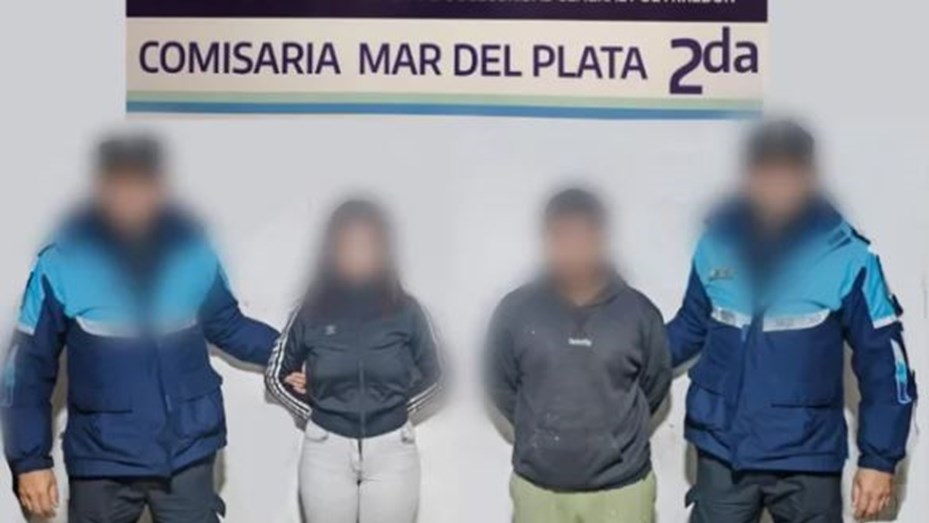 Robó prótesis mamarias para que su novia se las coloque en otro hospital: ambos fueron detenidos