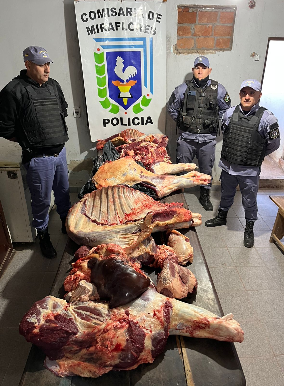 Agentes detienen comercio ilegal en la localidad de Miraflores