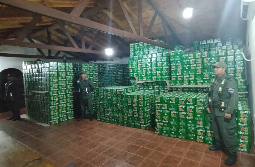 Detuvieron a un camionero con más de 65 mil latas de cervezas valuadas en $163 millones
