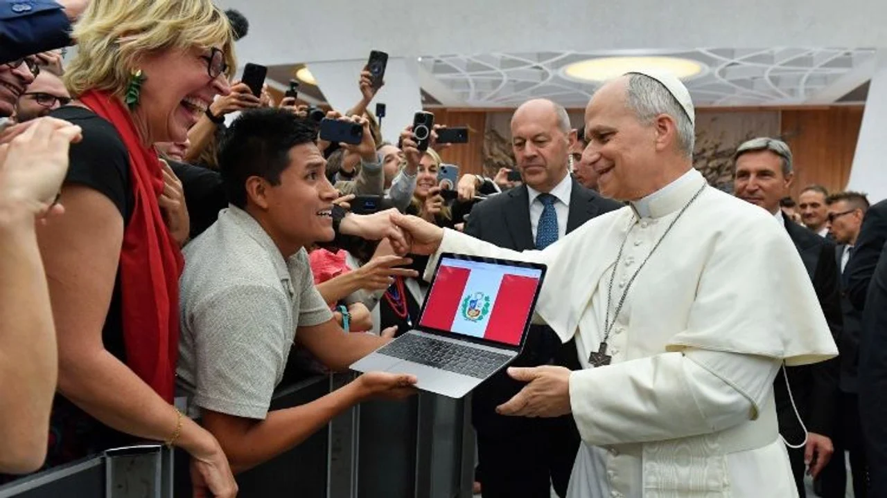 Primeros movimientos del Vaticano en la Argentina