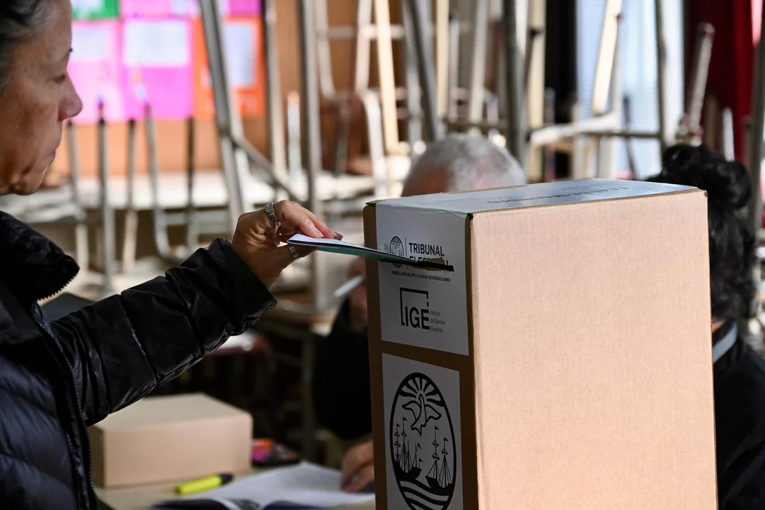 Elecciones CABA 2025: votó solo el 56 % del padrón, la participación más baja desde 1997