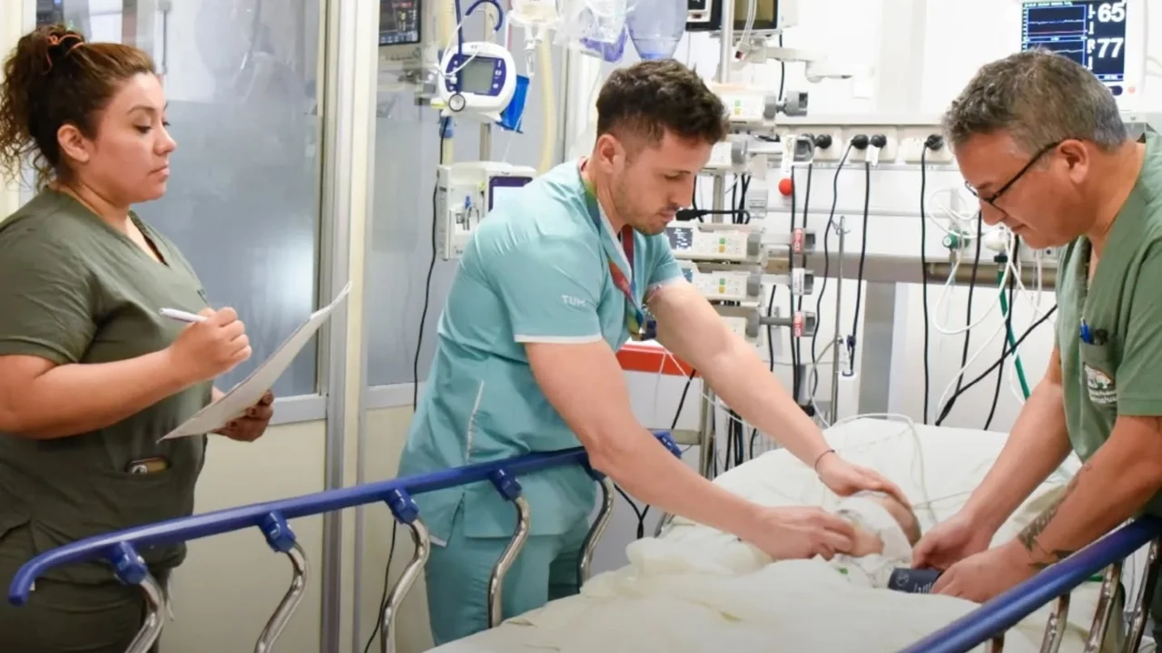 Una nena con lupus pidió a Milei que “si puede le pague a los médicos del Garrahan” porque levantan su ánimo