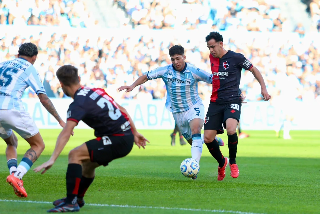 Racing le ganó a Newell’s y quedó tercero en la Zona A del Torneo Apertura 2025